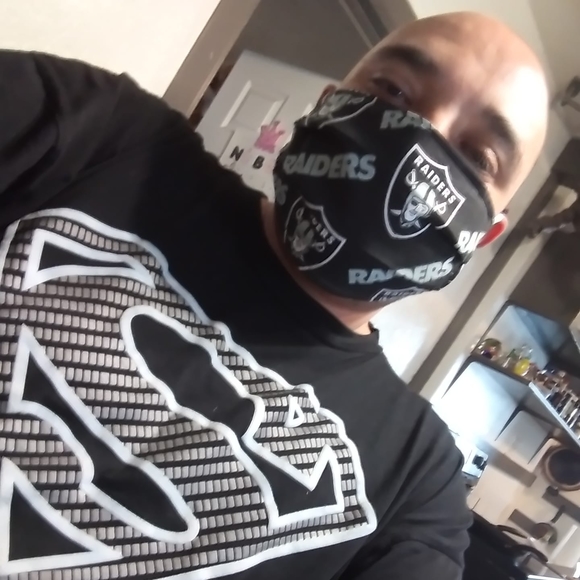 Meet your Posher, Gabino - Picture 1 of 1